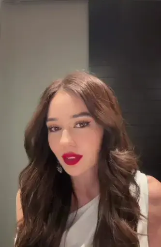 Miss Universe Ceren Arslan: Bu şanlı bayrağın altında yer almak gururum