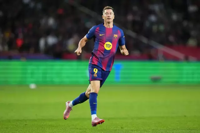 Sadettin Saran g&ouml;z&uuml;n&uuml; kararttı! Hem Barcelona'dan hem de Real Madrid'den transfer